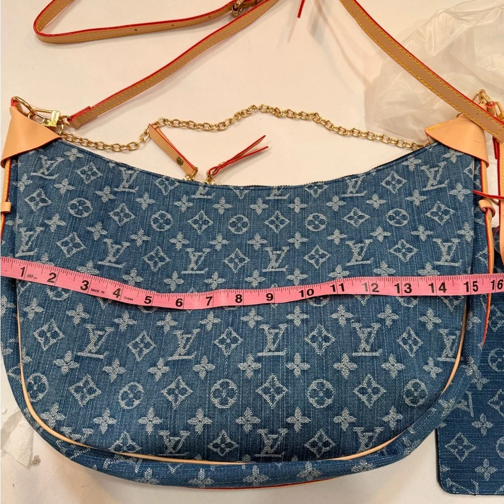 Elegant Blue Patterned Shoulder Bag - Picture 4 of 8